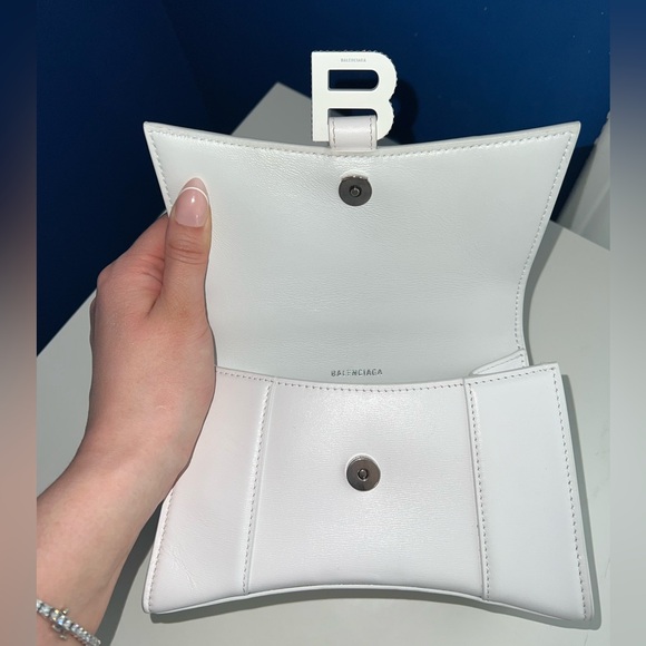 Balenciaga Handbag - Picture 4 of 12